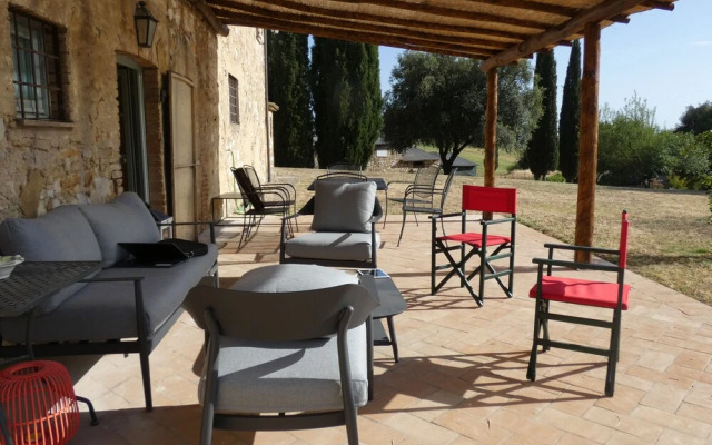 SCAPPO IN UMBRIA, Casale Monti