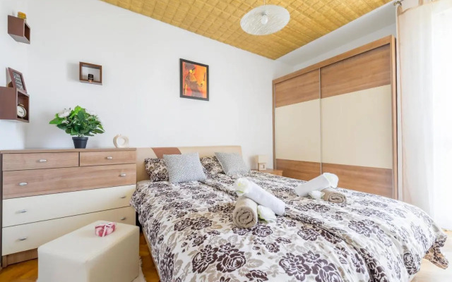 Adventure apartment 75m2 close to the center