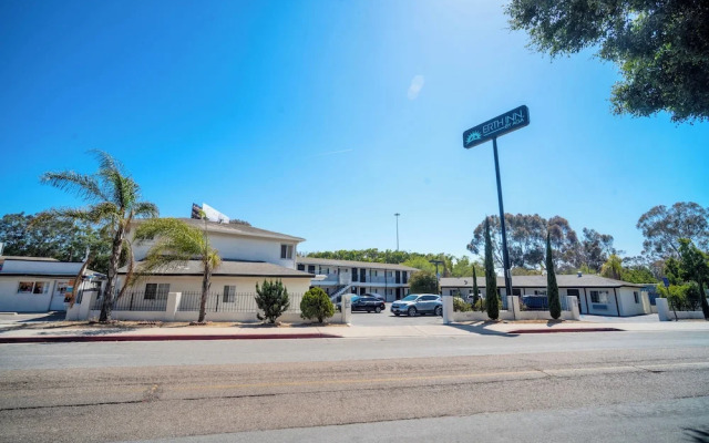 ERTH INN by AGA- San Ysidro