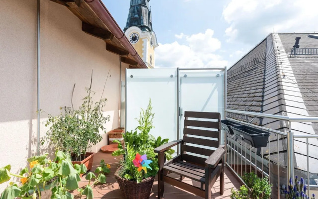 Scenic Apartment in Ulrichsberg near Museum & Jazz Club