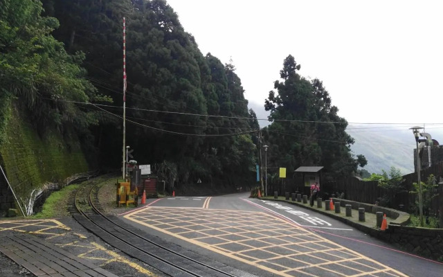 Qun Feng Hotel
