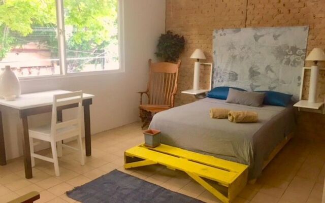 Casa Canario Zuno, Hostel Lafayette