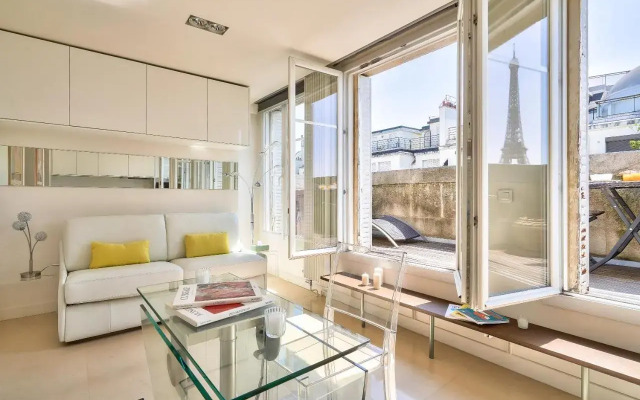 Luxueux Studio AC-Terrasse Vue sur la Tour Eiffel