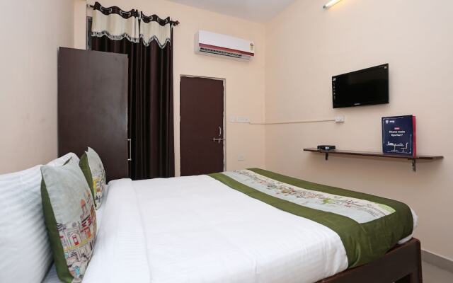 OYO 10294 Hotel Sunshine