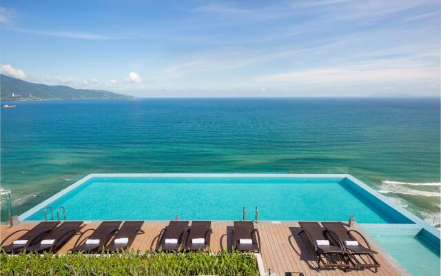 TMS Hotel Da Nang Beach