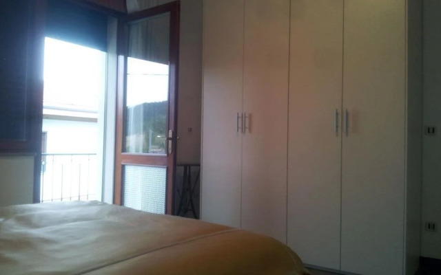 B&B Tra Laghi e Colline