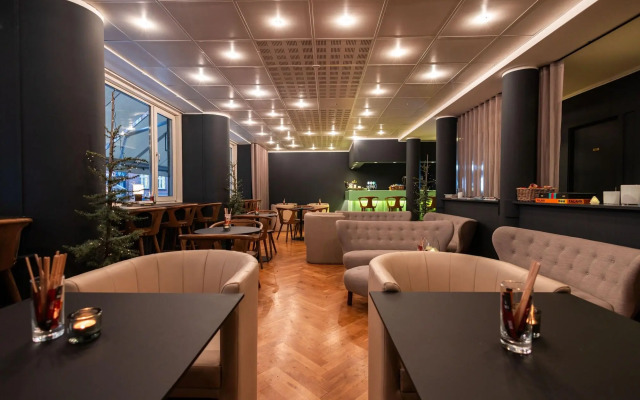 Hotel Maritime