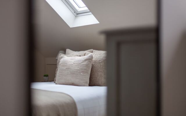 5 Bed Apartment in Clapham