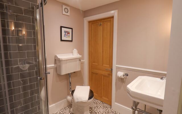 20A St Hilda's