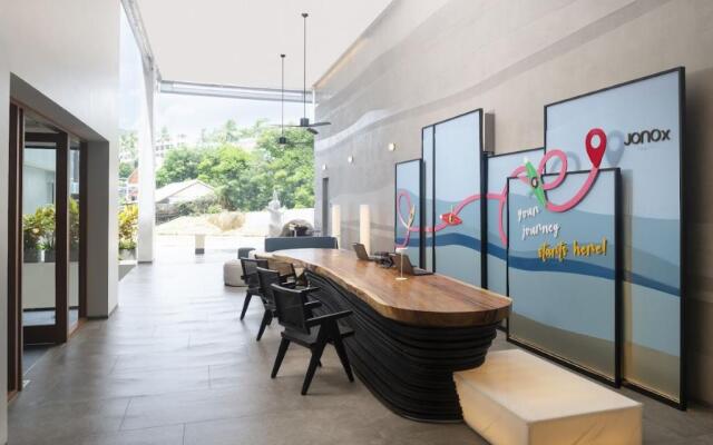JonoX Phuket Karon Hotel