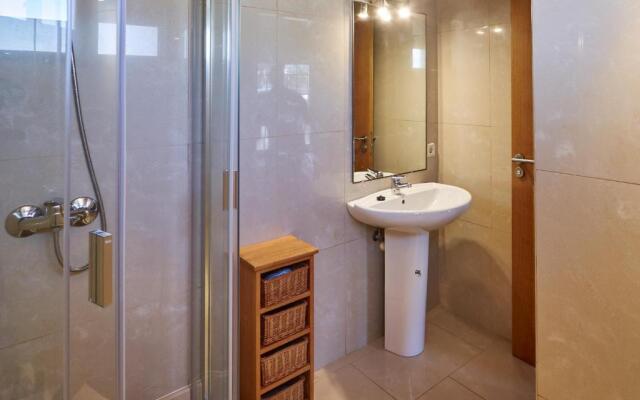 Villa Azure - LH122 By Villas Now Ltd