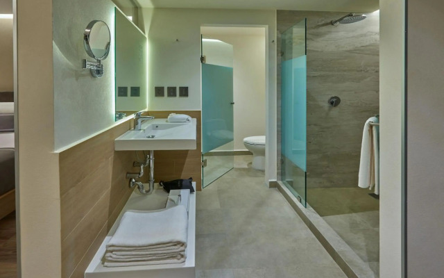 City Express Plus by Marriott Mazatlán