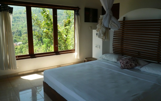 Wawa Wewe Rock Resort – Guest Rooms – Bunutan