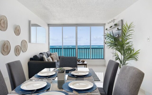 Flamenco Beach 2BDR Oceanfr Pool Parking