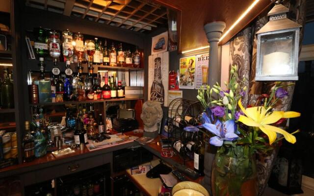 The Hillcroft Boutique Unique - Guest House