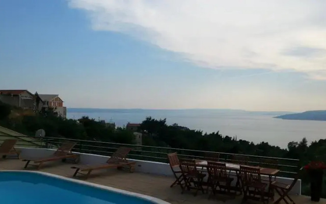 Holiday Home Olive Hills