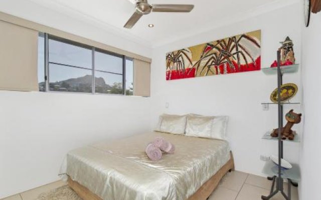 EXECUTIVE PROPERTIES IN NORTH WARD TOWNSVILLE and ON MAGNETIC ISLAND