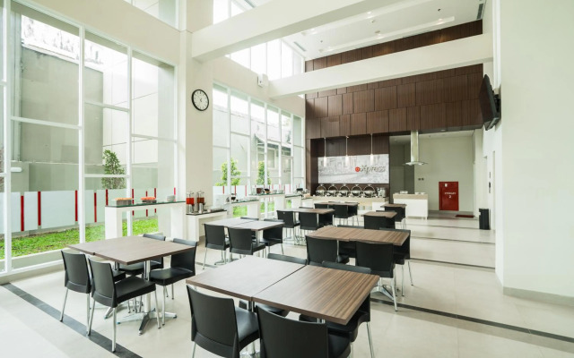 Amaris Hotel Fachrudin – Tanah Abang