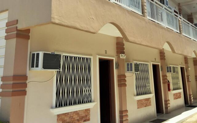 3j's And K Apartment