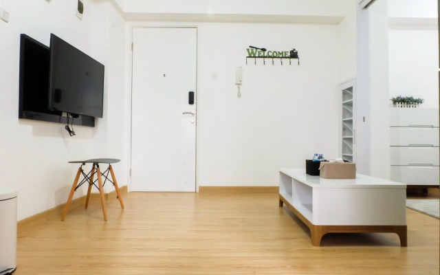 Spacious & Clean Bassura Apartment