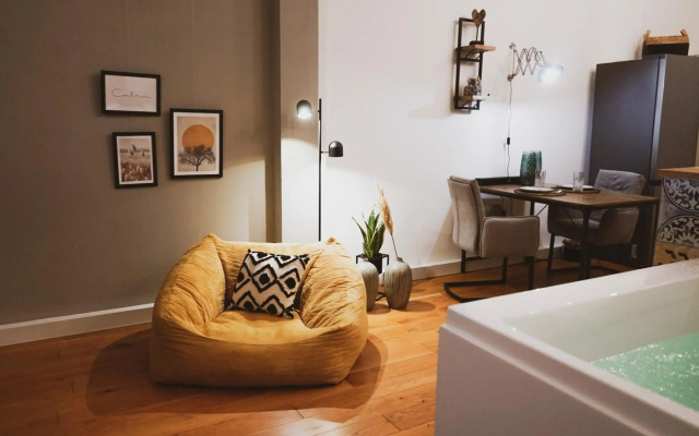 Stilvolles City-Loft mit privatem Whirlpool