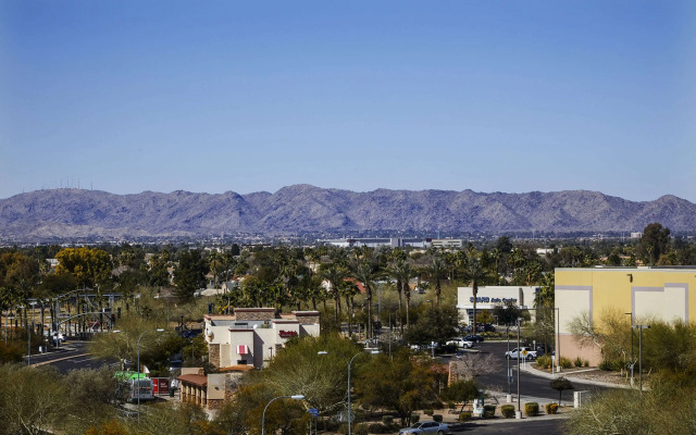 Cambria Hotel Phoenix Chandler - Fashion Center
