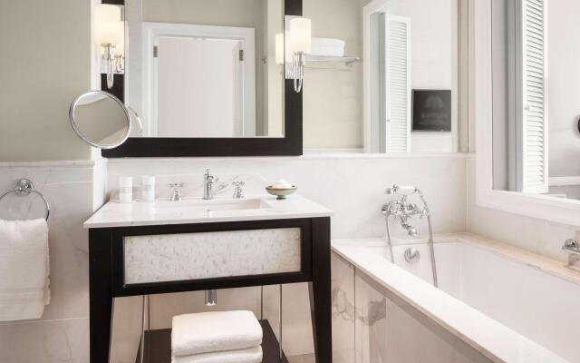 Raffles Hotel Le Royal