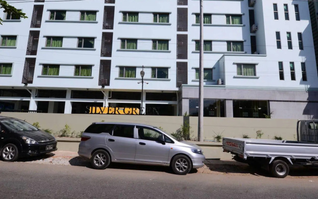 Silver Green Hotel Yangon