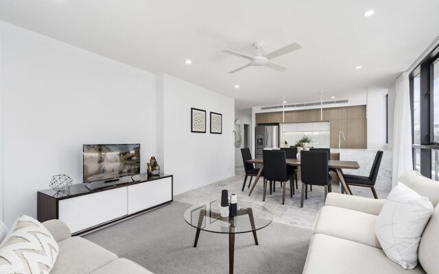 BRAND NEW IVY 95 - 2 Bedroom Luxury