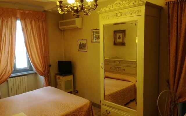 Ai Savoia B&B - Guest House