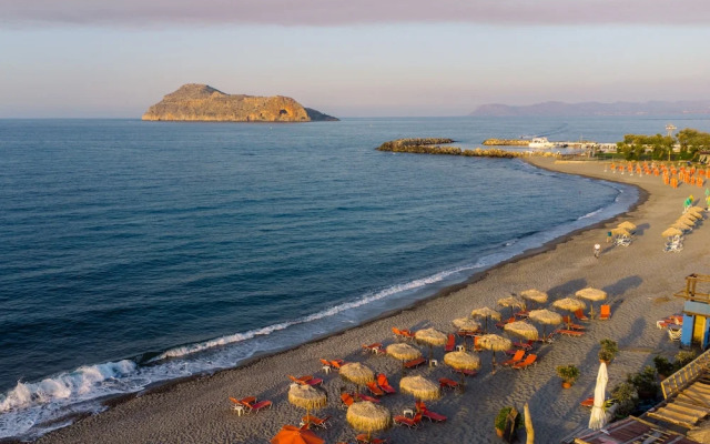Melina Beach Hotel
