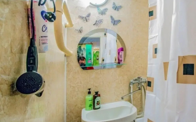 Apartment - Generala Tyuleneva 35