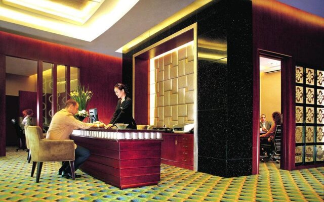Pavilion Century Tower Hotel