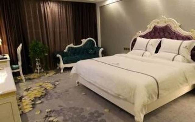 Gauteng International Hotel Dongxing