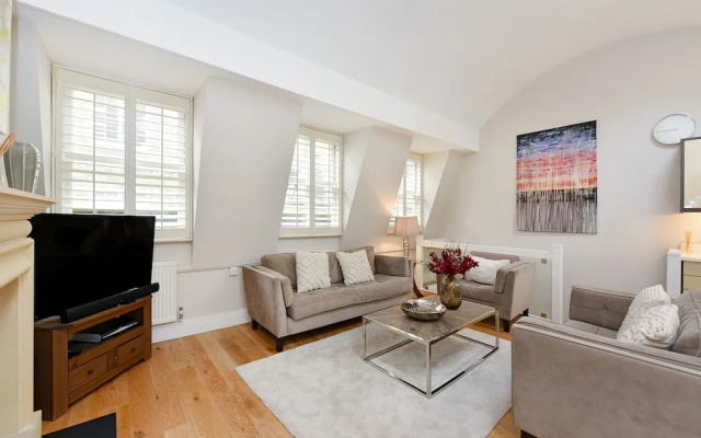 Stanhope Mews Exclusive - 1smw