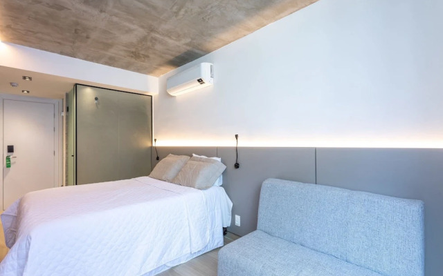 Setai Yacht By Day by Day