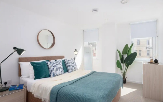 One bedroom apartment Old Street