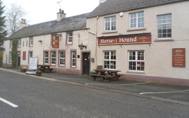 Horse and Hound Country Inn