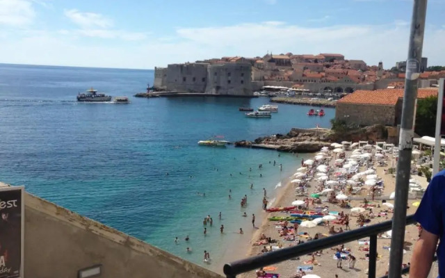 Apartment Sendi 5 min from the beach