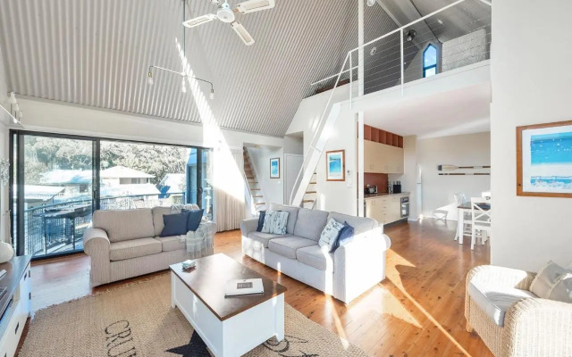 Sea Loft at Hyams Beach