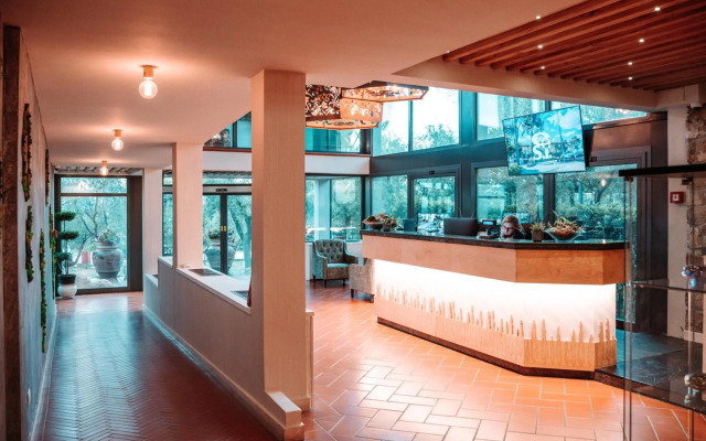 Hotel Villa Cesi