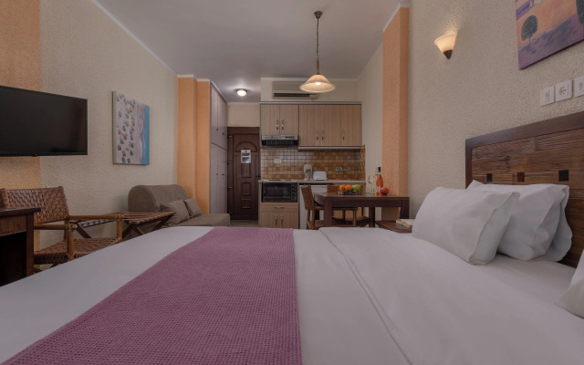 Agnanti Hotel & Apartments