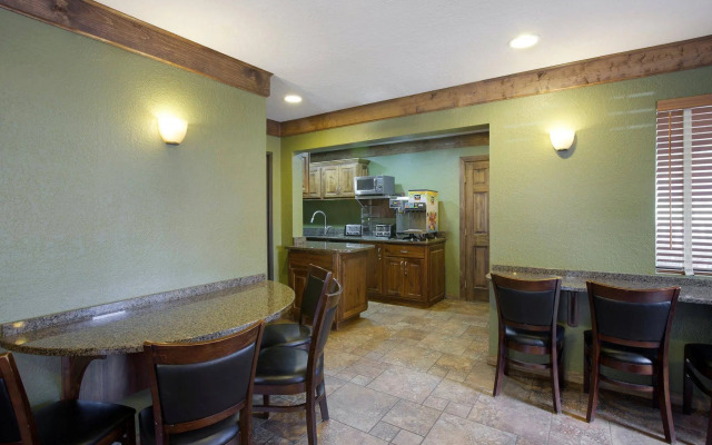 Best Western Rivers Edge