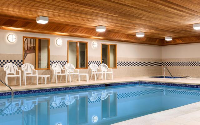 Country Inn & Suites by Radisson, Lehighton (Jim Thorpe), PA