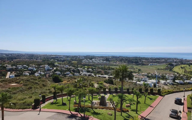 Luxury apartment in Benahavis with amazing views