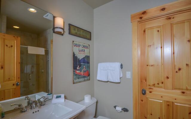 All Seasons Pass 4 Bedroom House