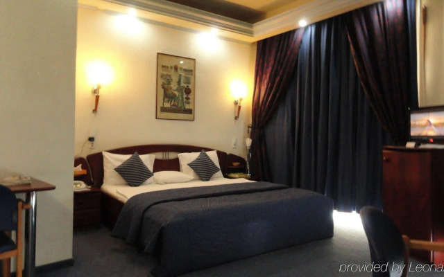 Relax Comfort Suites