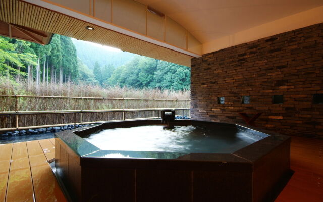 Nishimuraya Hotel Shogetsutei