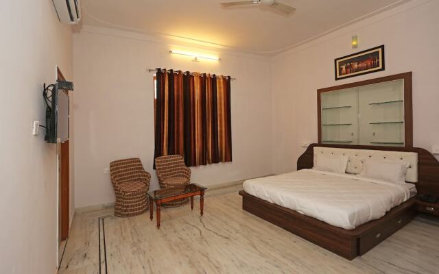 OYO 9715 Home Hill View Airport Road Udaipur