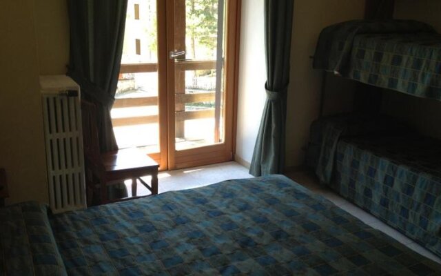 Cristall Hotel